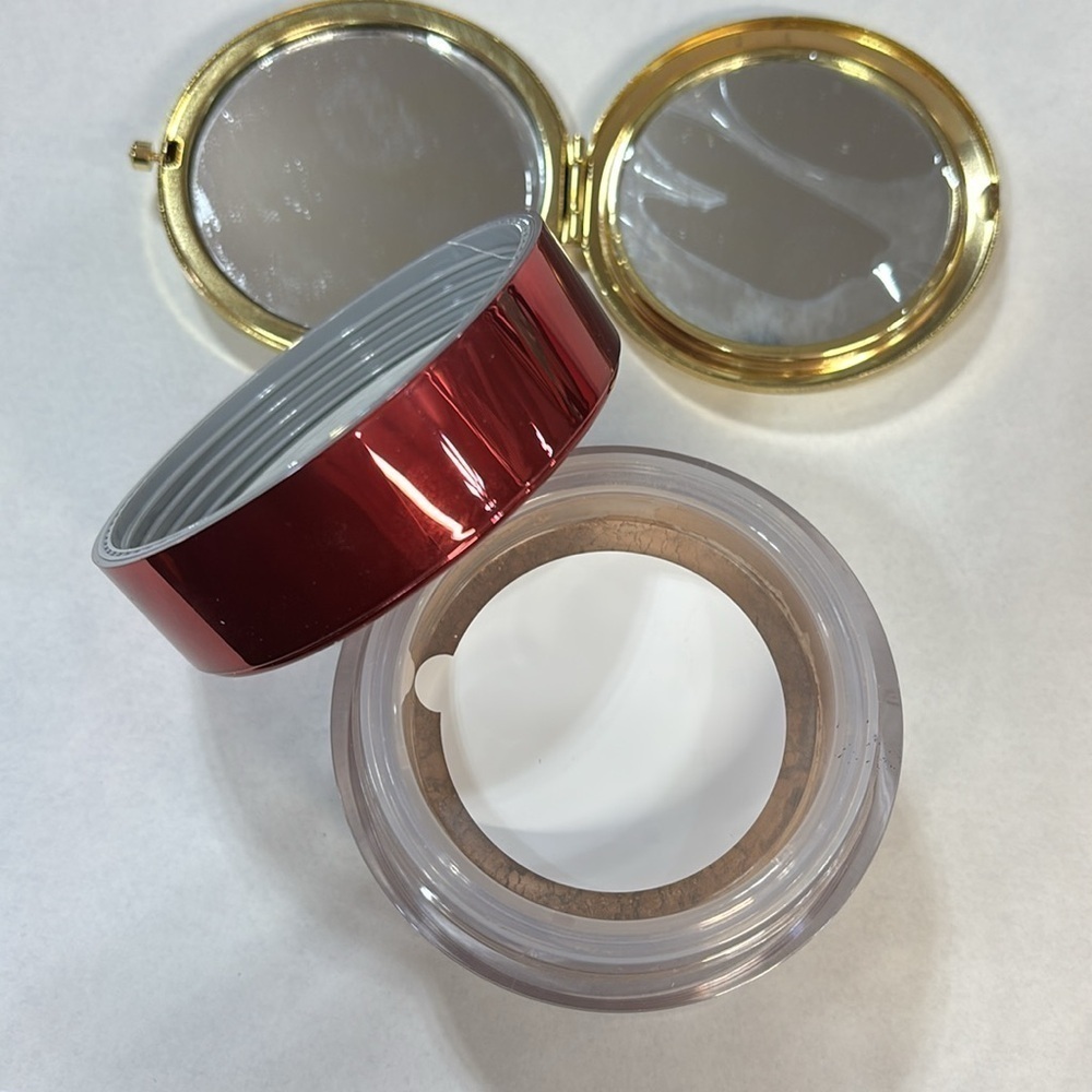 Bare Minerals Deluxe Original Foundation and Mirror Compact new in box medium - Picture 15 of 15